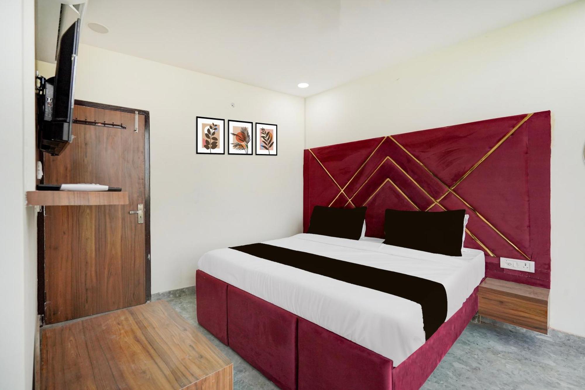 Hotel O Indirapuram Grand 加济阿巴德 外观 照片
